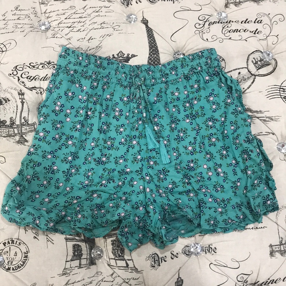 Angie Ruffle Trim Printed Shorts - Picture 3 of 5